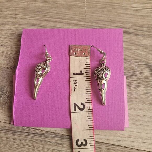 Pack of 3 handmade silver gothic earrings crow skull spider and skeleton hand nw - Picture 5 of 8